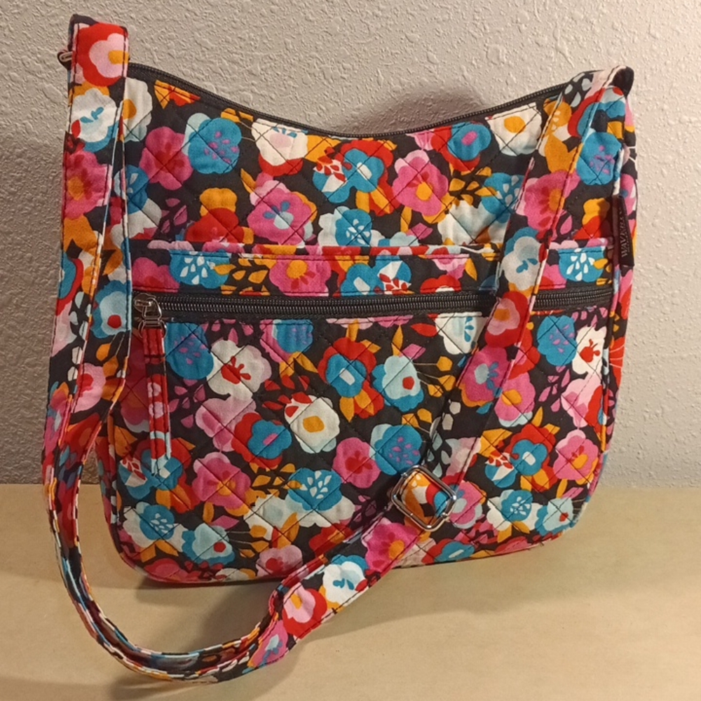 Waverly Inspirations Quilted Floral Patterned Women's Crossbody Bag